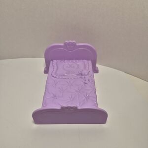 Fisher Price Little People Disney Princess Rapunzel Musical Palace Purple Bed